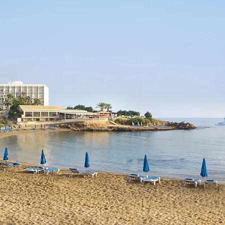 Celestia فيلة بروتاراس