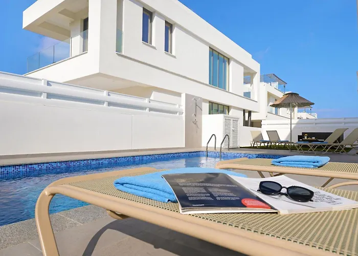 Willa Celestia Protaras